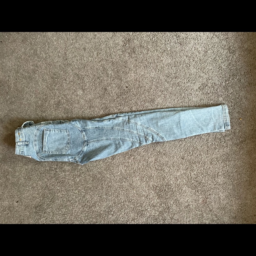 New Designer Jeans - Picture 4 of 4